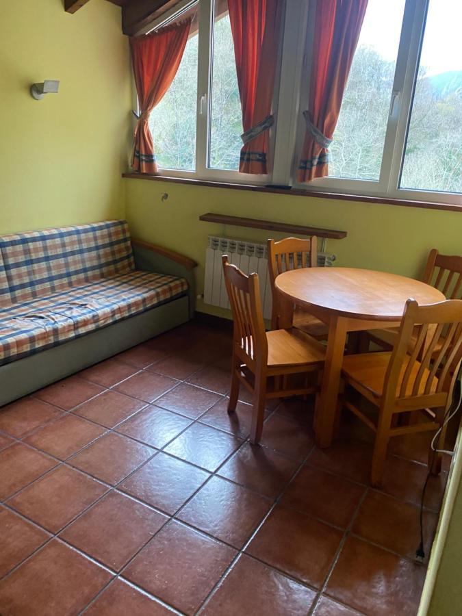 Les Vegues II Appartement Santillan Buitenkant foto