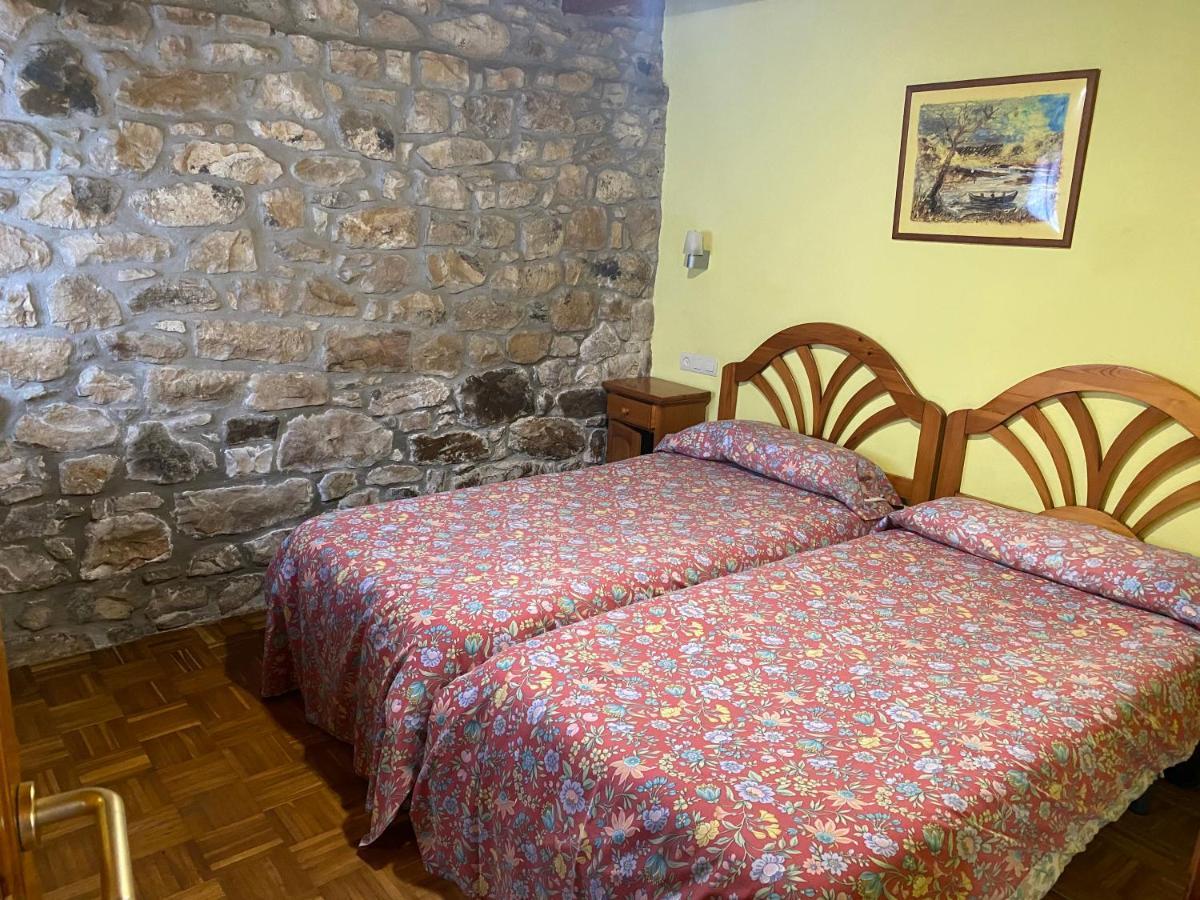 Les Vegues II Appartement Santillan Buitenkant foto