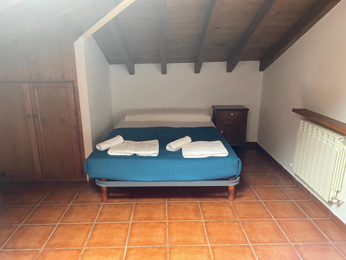 Les Vegues II Appartement Santillan Buitenkant foto