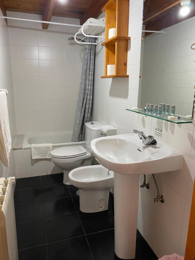 Les Vegues II Appartement Santillan Buitenkant foto