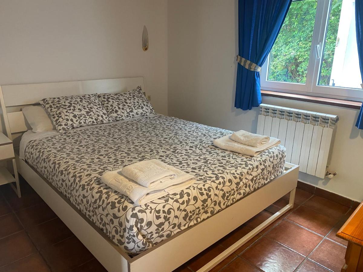 Les Vegues II Appartement Santillan Buitenkant foto